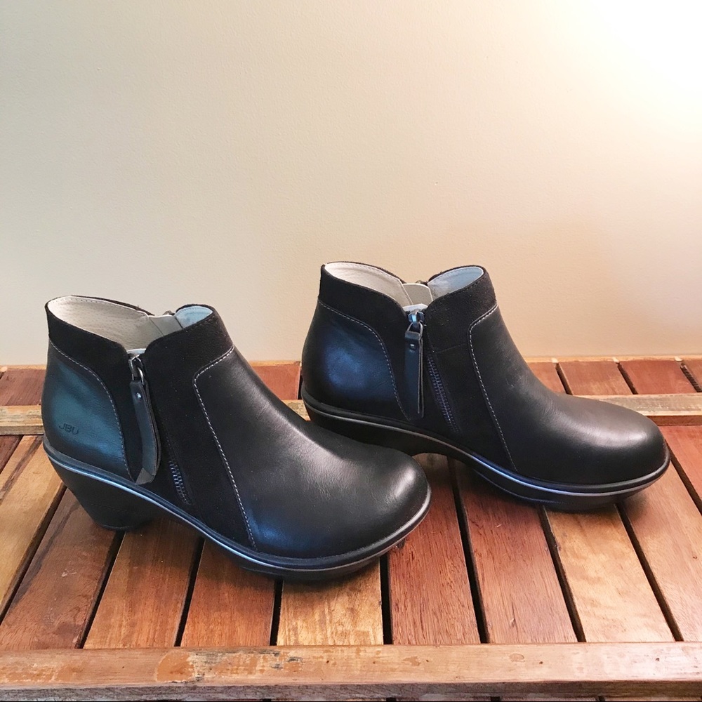 JBU by Jambu Ankle Boot